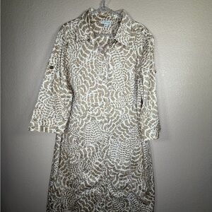St. John by Marie Gray Beige and White Anima Print Long Sleeve Shirt Dress